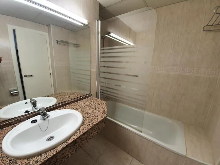 Centro De Salou-2 Minutos De La Playa-Wifi-Piscina Apartment Spain